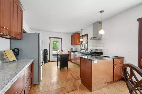Kitchen - 1731 E Bennett, Milwaukee, WI 53207 photo 4 of 6