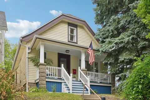 1731 E Bennett, Milwaukee, WI 53207