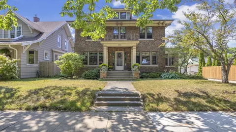 413 Lincoln, Sheboygan, WI 53081