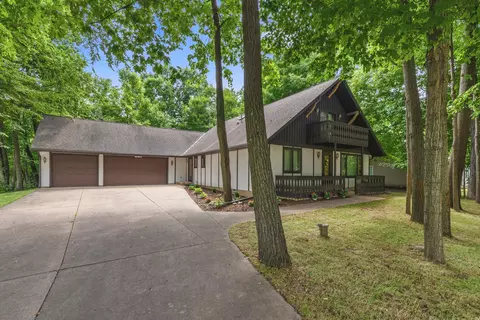 s70w16663 Hedgewood, Muskego, WI 53150