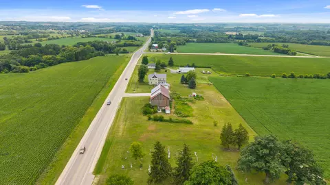 n6173 Wisconsin 67, Hubbard, WI 53035