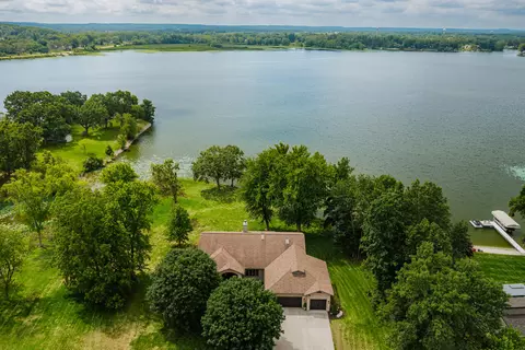 w5677 Carol Court, Wyocena, WI 53954