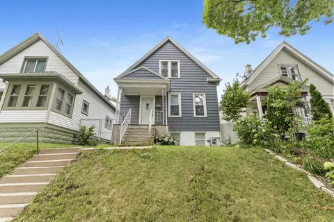 1547 S 22nd, Milwaukee, WI 53204