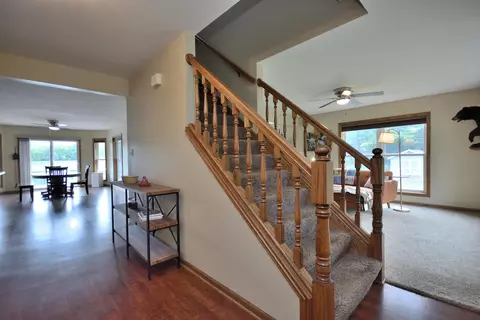 Entry Way - s108w37645 Draper, Eagle, WI 53119 photo 1 of 1