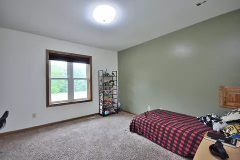 Bedroom - s108w37645 Draper, Eagle, WI 53119 photo 6 of 9