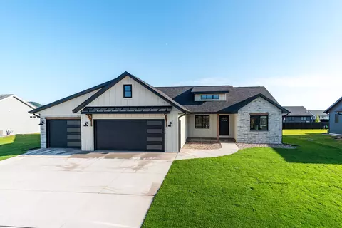 1618 Fox Glove, Holmen, WI 54636