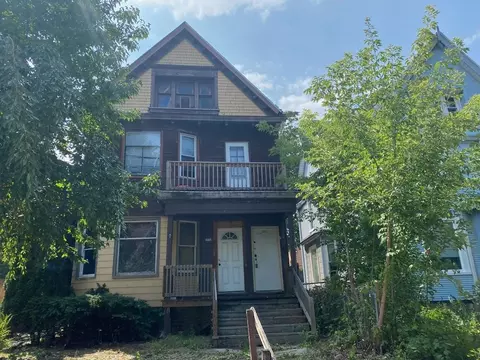 1219 N 31st #1221, Milwaukee, WI 53208
