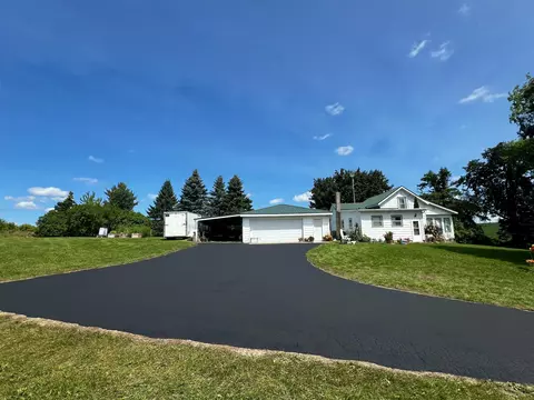 Exterior - n2640 Bates Road, Lyndon, WI 53011 photo 5 of 7