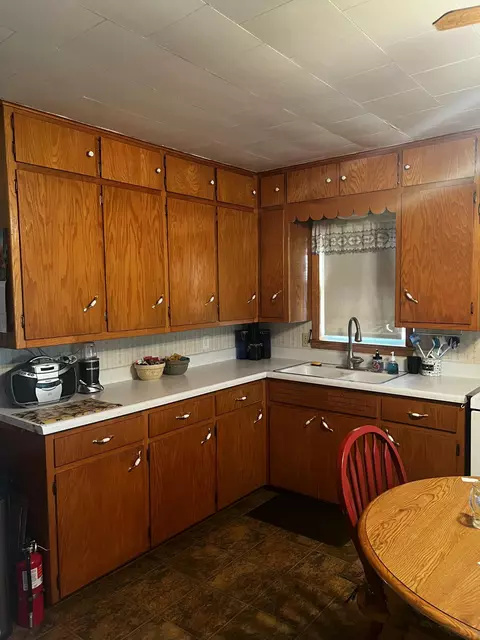 Kitchen - n2640 Bates Road, Lyndon, WI 53011 photo 2 of 4