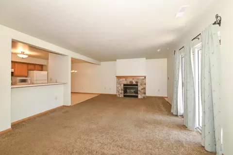 3016 Meyer #6, Mount Pleasant, WI 53406