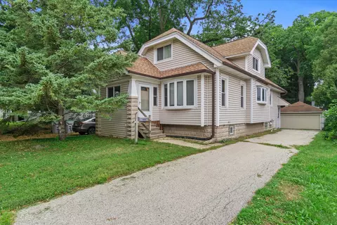 4826 N 70th, Milwaukee, WI 53216