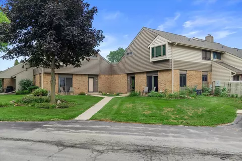 3807 W College, Milwaukee, WI 53221