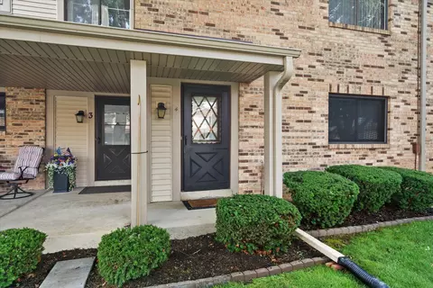 5748 Cambridge #4, Mount Pleasant, WI 53406