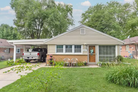 2861 S 55th, Milwaukee, WI 53219