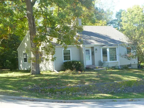 227 3rd, Pewaukee, WI 53072
