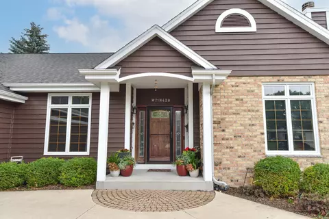 w71n428 Mulberry, Cedarburg, WI 53012