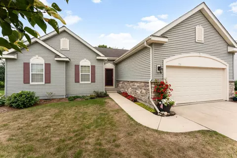 755 Meadowview, Johnson Creek, WI 53038