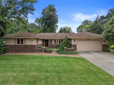 8640 111th, Pleasant Prairie, WI 53158