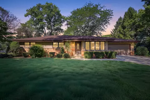 2867 S 126th, New Berlin, WI 53151