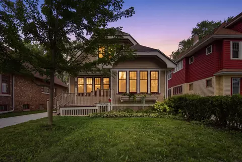 2551 N 66th, Wauwatosa, WI 53213