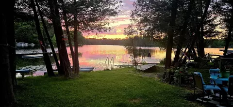 13930 Eastwood, Meeme, WI 53063
