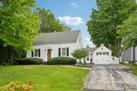 5726 S 113th, Hales Corners, WI 53130
