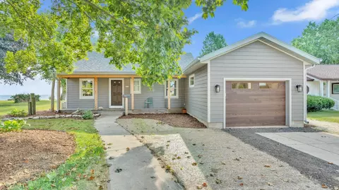 2503 Lakeshore, Sheboygan, WI 53081