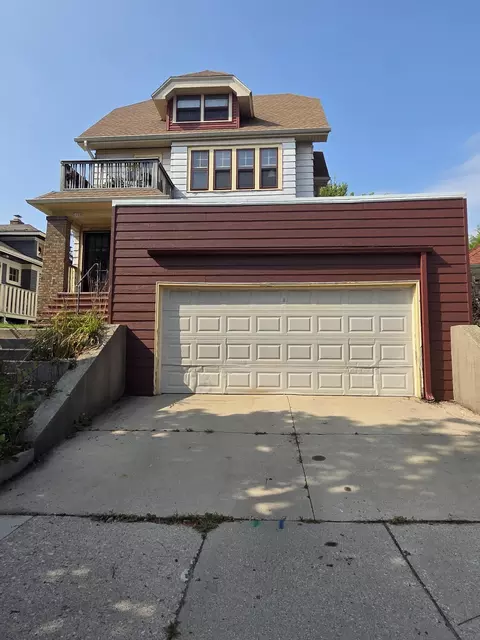 2020 E Menlo #2022, Shorewood, WI 53211