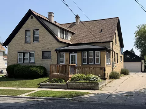 1321 S 16th, Manitowoc, WI 54220