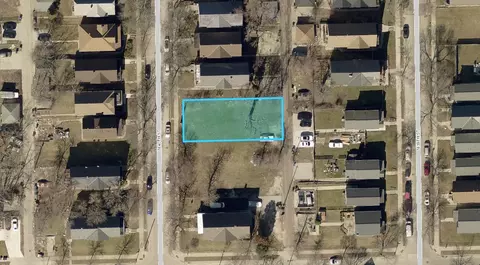 2120 N 40th, Milwaukee, WI 53208
