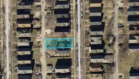 2541 N 40th, Milwaukee, WI 53210
