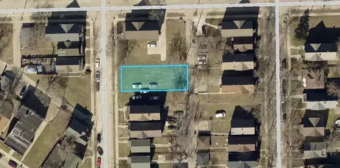 2028 N 41st, Milwaukee, WI 53208