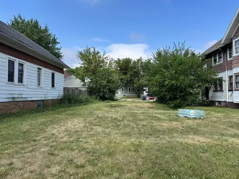 2529 N 50th, Milwaukee, WI 53210