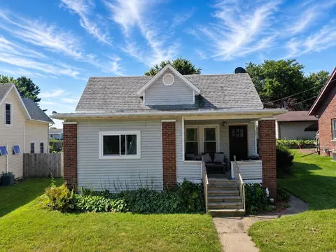 427 South, Cashton, WI 54619
