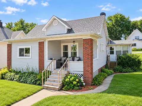 427 South, Cashton, WI 54619
