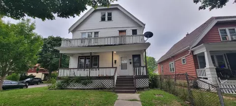 2203 W Melvina #2205, Milwaukee, WI 53206