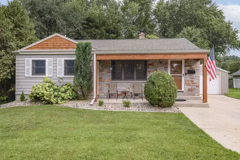 1608 Beverly, West Bend, WI 53090