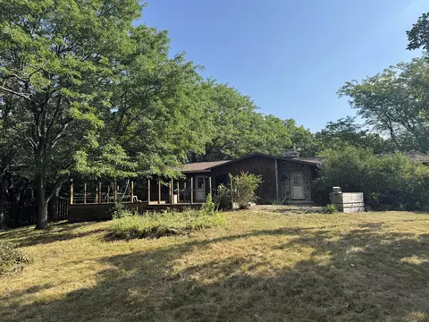 N1059 Cold Spring, Koshkonong, WI 53538