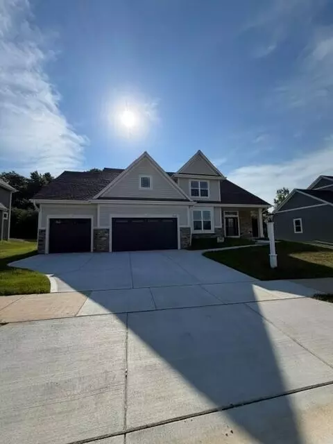 1344 Mohican, Waukesha, WI 53189