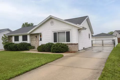 9771 W Darnel, Milwaukee, WI 53224