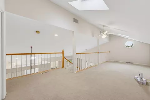 Living - 2215 Circle Rdg #B, Delafield, WI 53018 photo 5 of 6