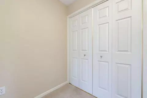 Other - 2215 Circle Rdg #B, Delafield, WI 53018 photo 3 of 7