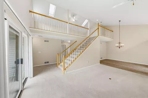 Living - 2215 Circle Rdg #B, Delafield, WI 53018 photo 6 of 6