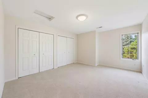 Bedroom - 2215 Circle Rdg #B, Delafield, WI 53018 photo 3 of 4