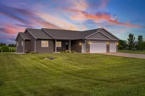 n13249 Wildrose Road, Trempealeau, WI 54661