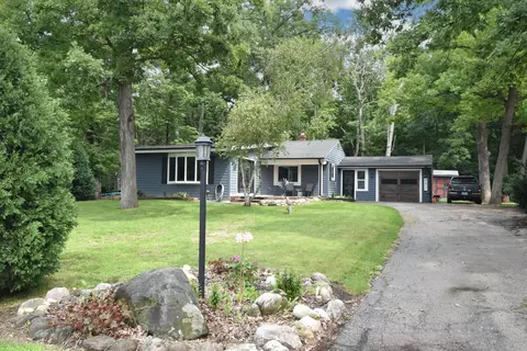 8611 Big Bnd, Waterford, WI 53185