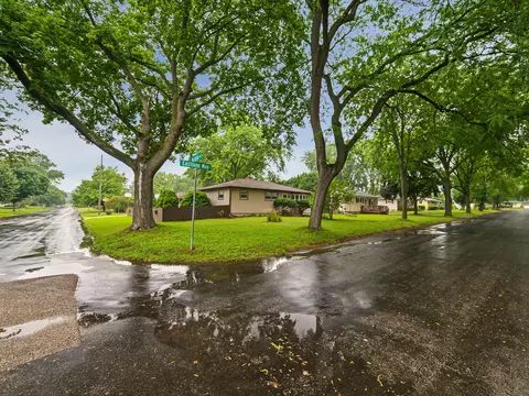 5421 Eastland, Madison, WI 53716
