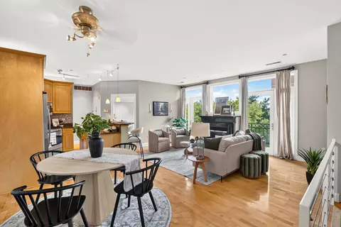 1515 N Van Buren #414, Milwaukee, WI 53202