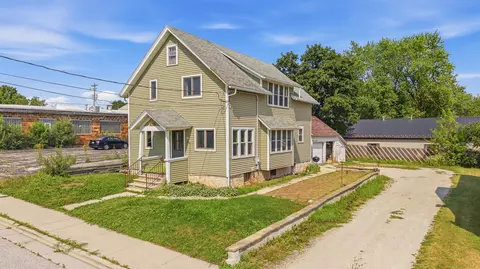 215 N Liberty, Valders, WI 54245