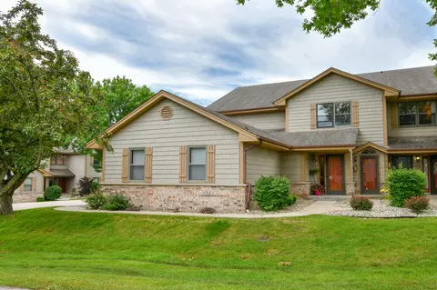 1316 32nd #8C, Kenosha, WI 53144